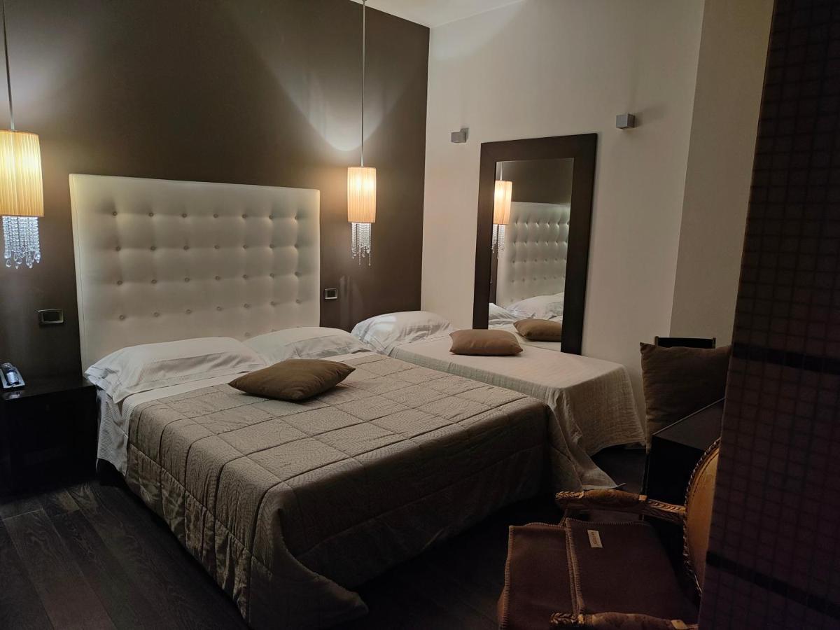 Hotel In - Lounge Room Cazzago  Екстериор снимка