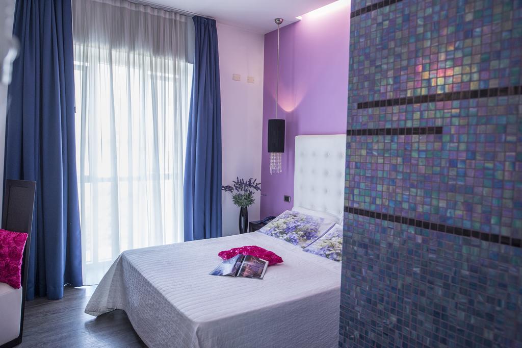 Hotel In - Lounge Room Cazzago  Екстериор снимка