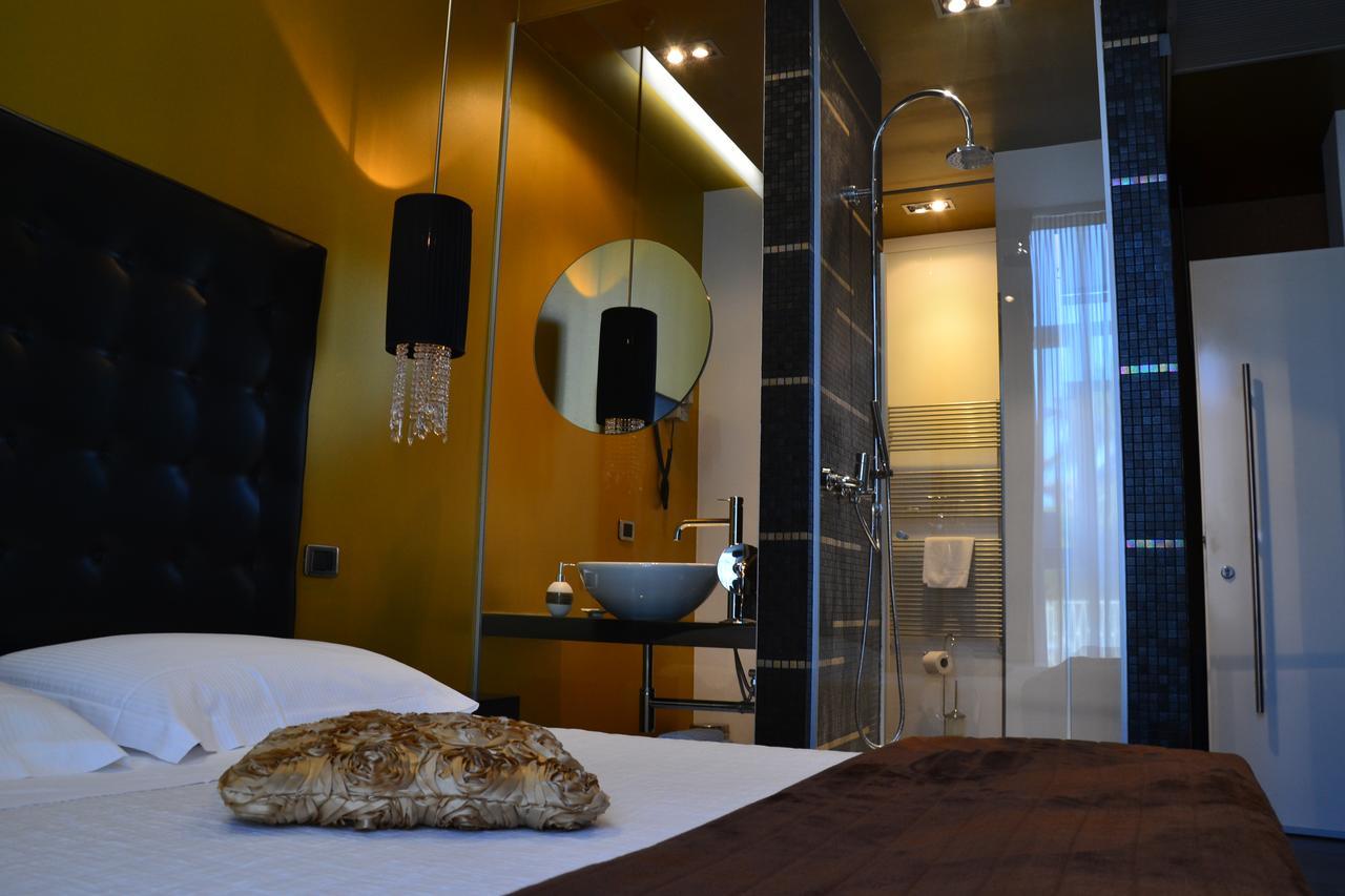 Hotel In - Lounge Room Cazzago  Екстериор снимка
